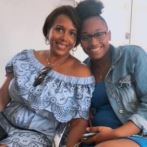 Meet your Posher, Yeika